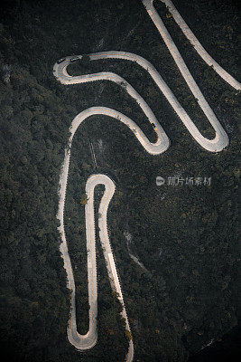 Aerial view of serpentine roads of Tianmen Mountain (天门山), east China